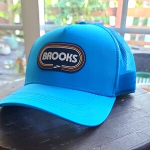 Brooks Trucker Running Hat